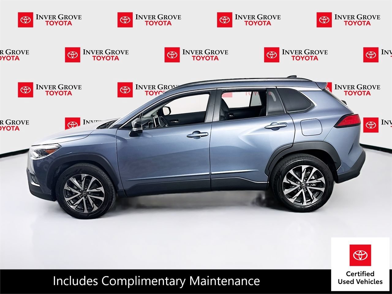 Certified 2025 Toyota Corolla Cross XLE AWD/4WD image 8