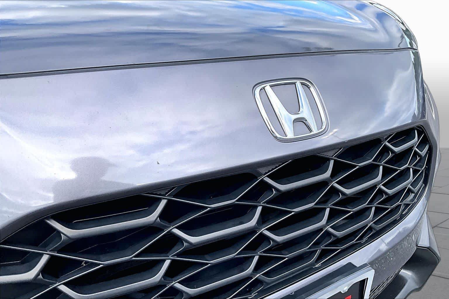 Used 2024 Honda HR-V LX image 29