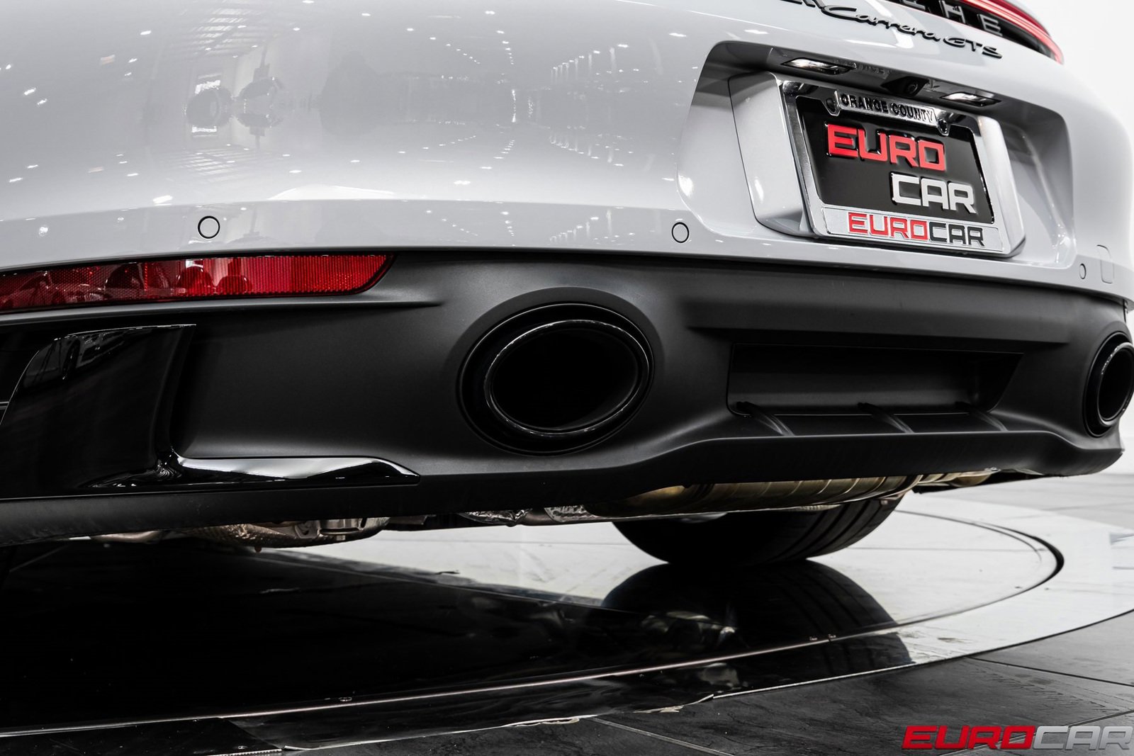 Used 2024 Porsche 911 Carrera GTS w/ Premium Package image 19