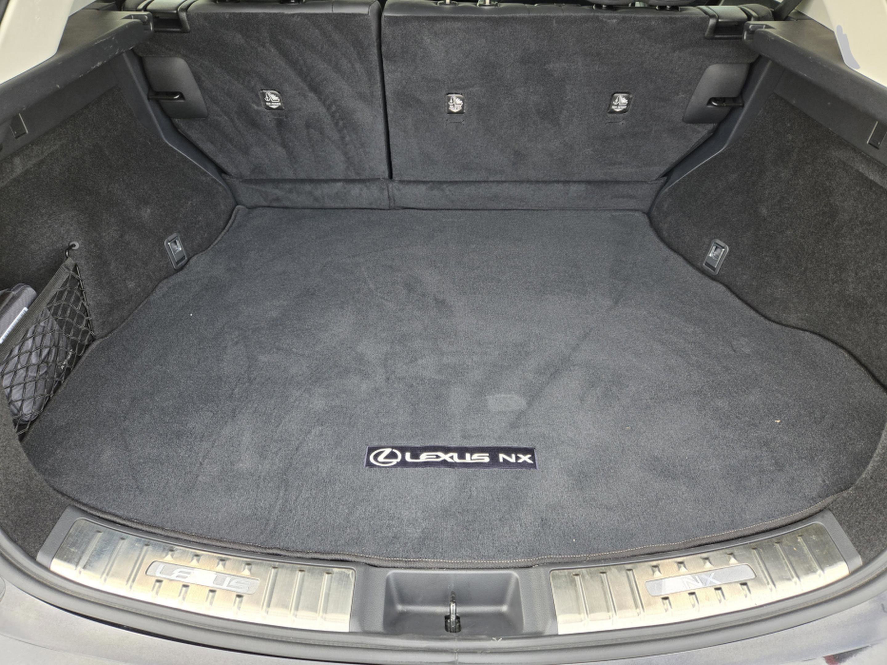 Used 2024 Lexus NX 250 FWD w/ Towing Package (2000 Lbs) image 29