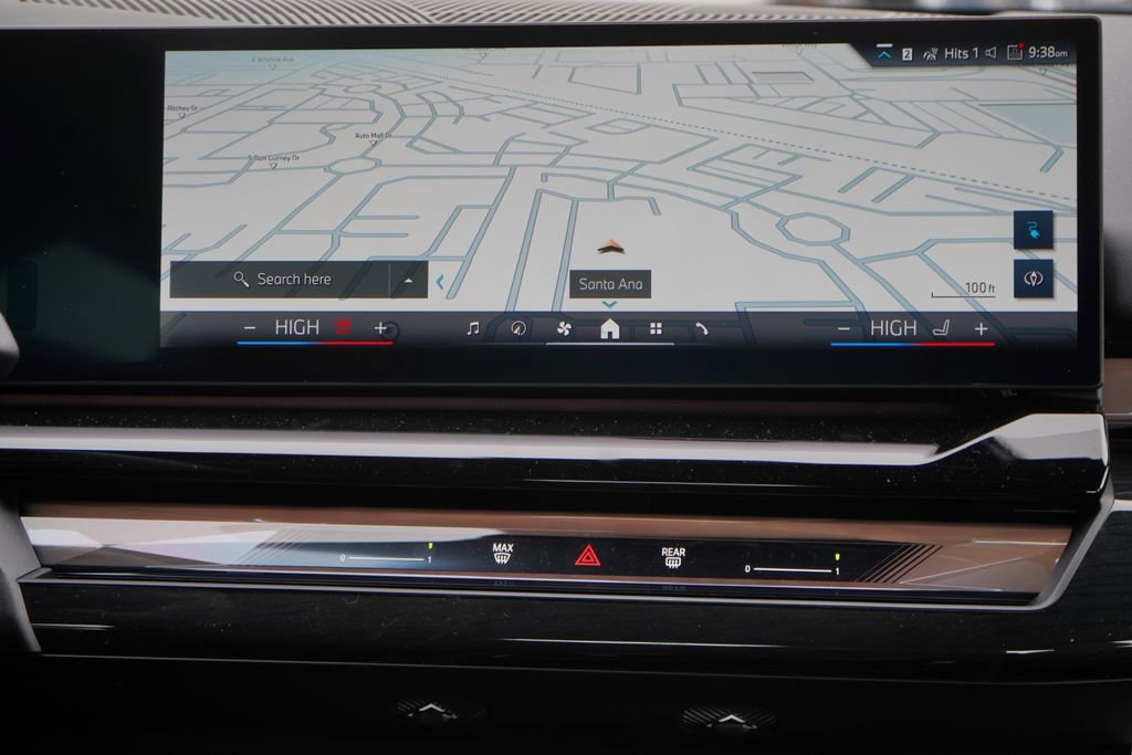 Used 2025 BMW i5 xDrive40 w/ Premium Package image 14