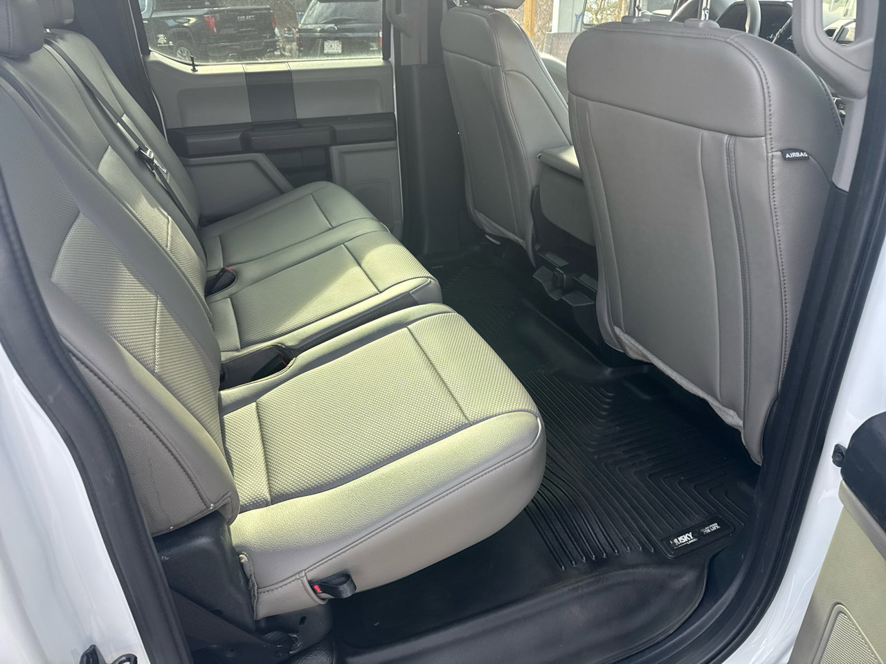 Used 2022 Ford F250 XL w/ Power Equipment Group image 26