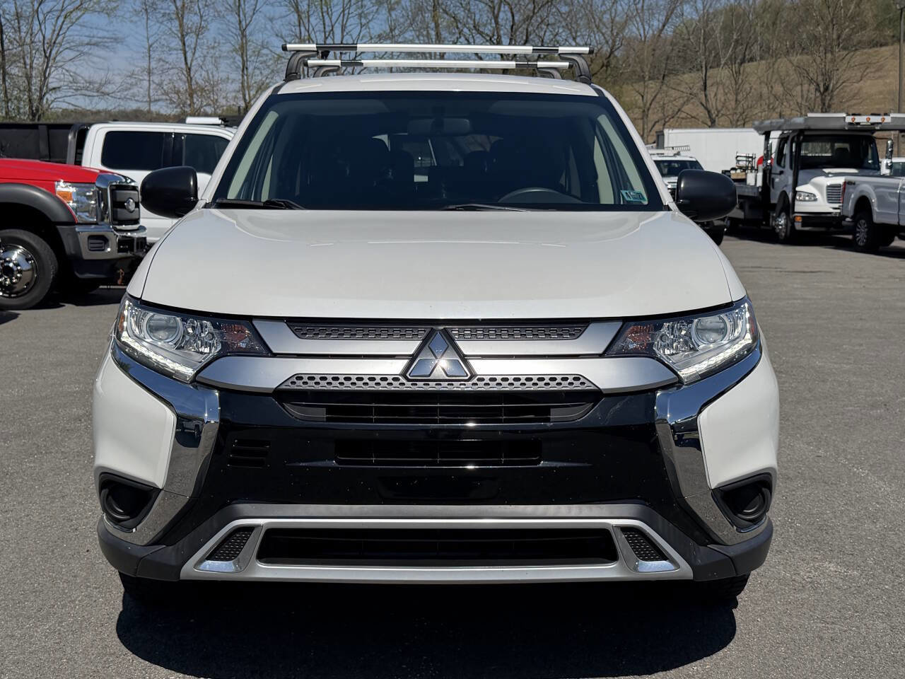 Used 2020 Mitsubishi Outlander ES AWD/4WD image 3
