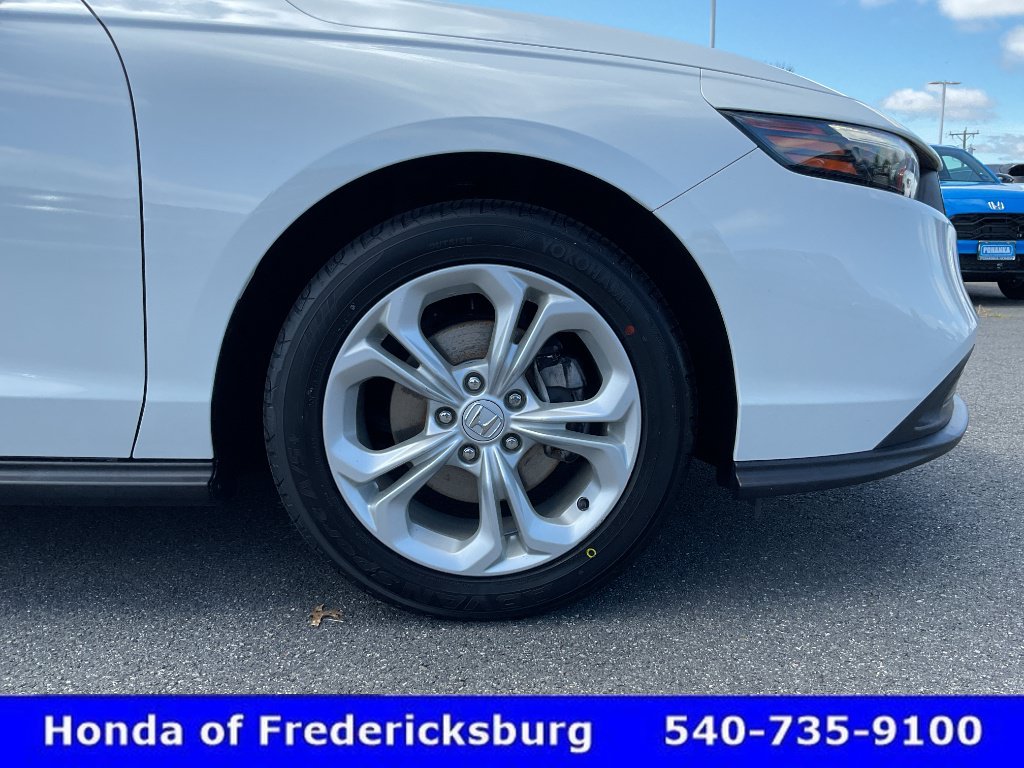 Certified 2023 Honda Accord LX image 12