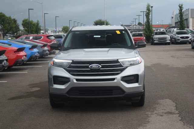 Used 2023 Ford Explorer XLT AWD/4WD image 21