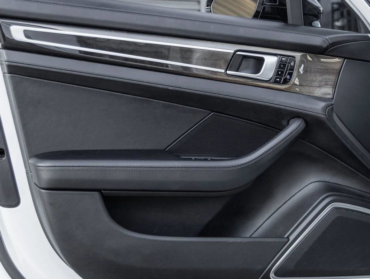 Used 2020 Porsche Panamera GTS image 66