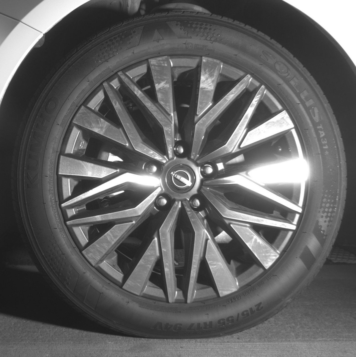 Used 2025 Nissan Altima 2.5 SV image 12