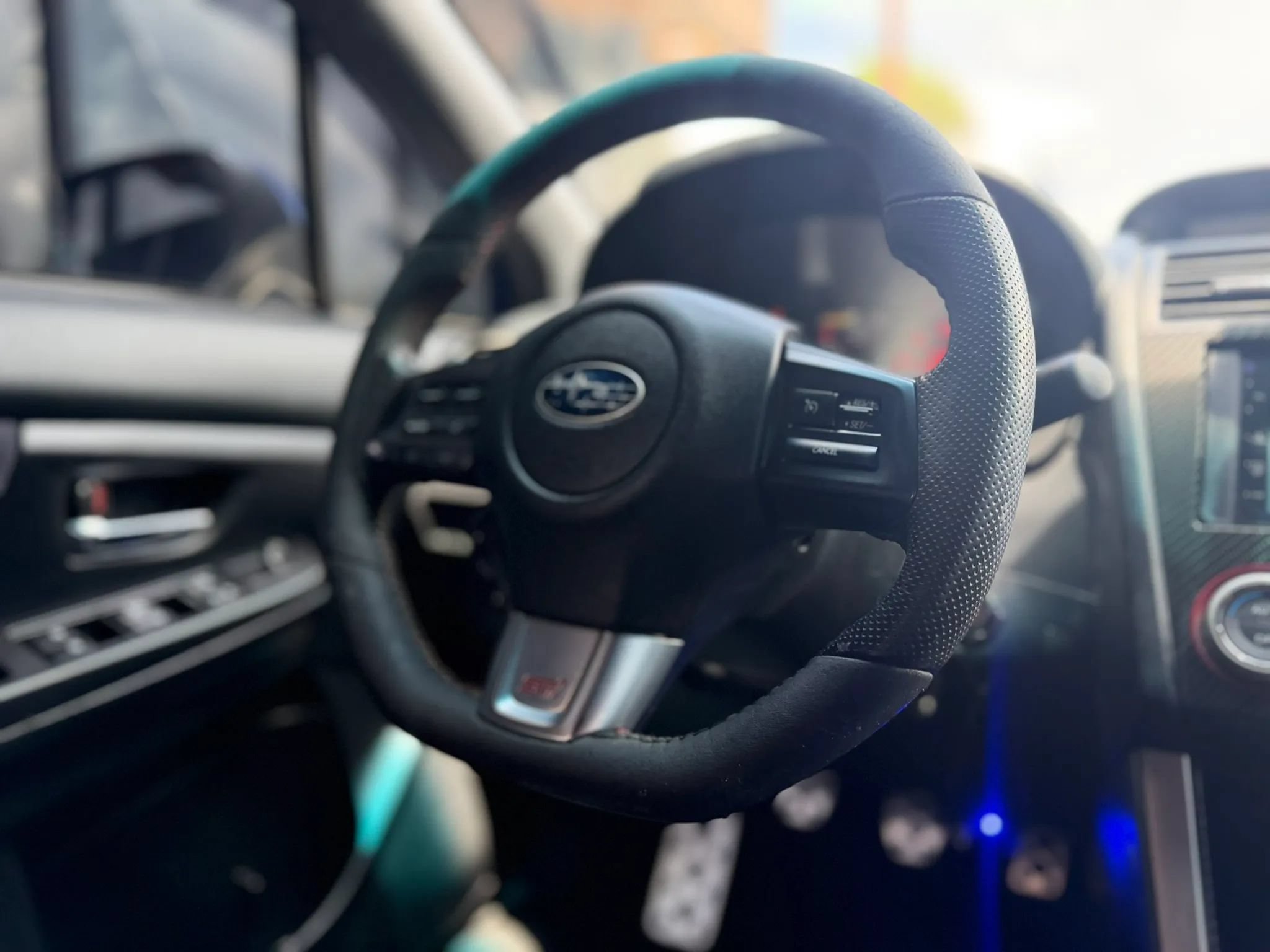 Used 2015 Subaru WRX STI AWD/4WD image 23