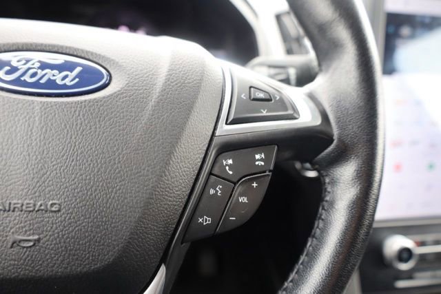 Used 2023 Ford Edge SEL image 21