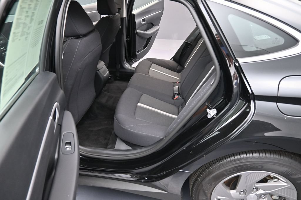 Certified 2026 Hyundai Sonata SE FWD image 11