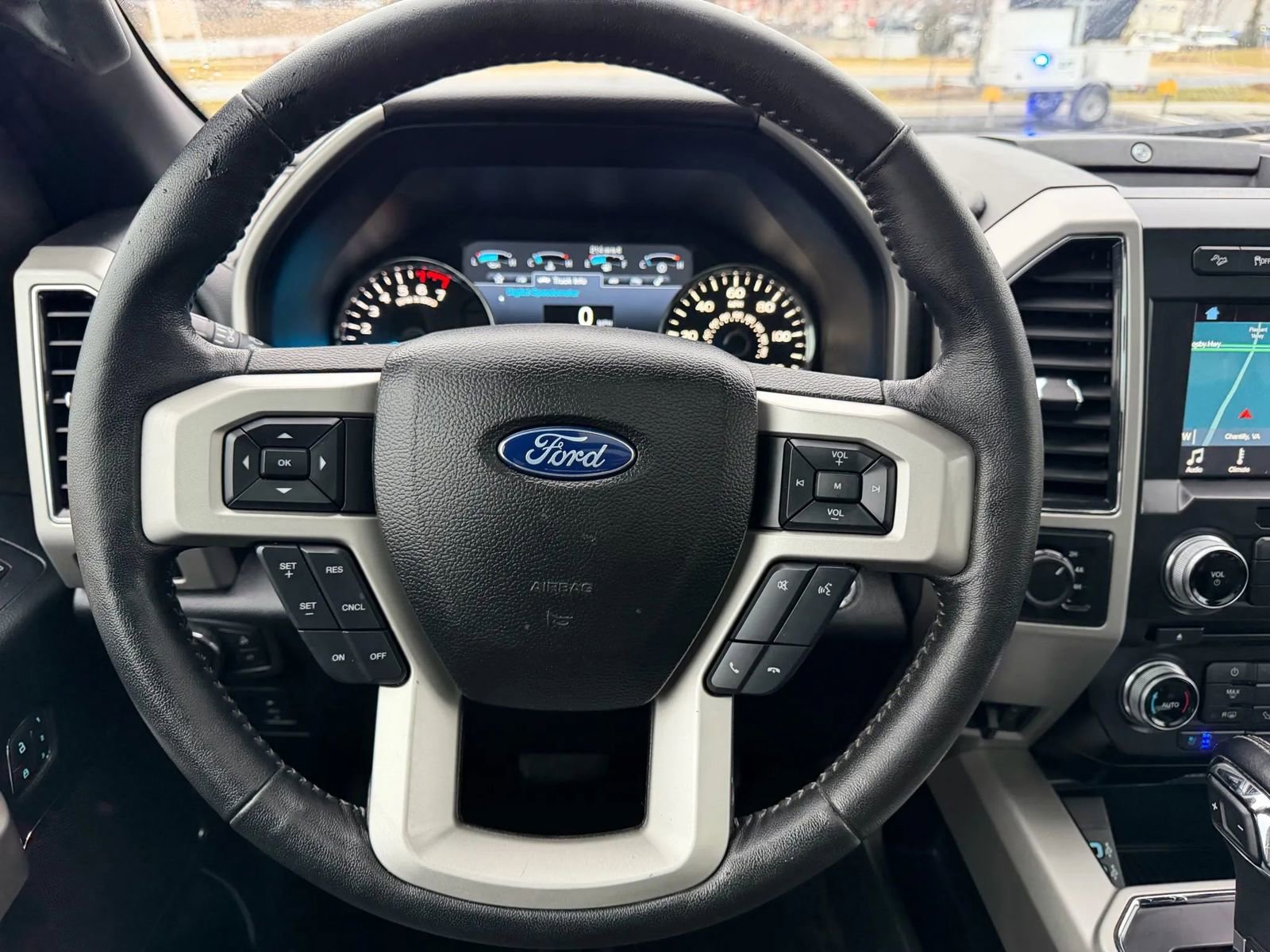 Used 2018 Ford F150 Lariat w/ Equipment Group 502A Luxury image 20