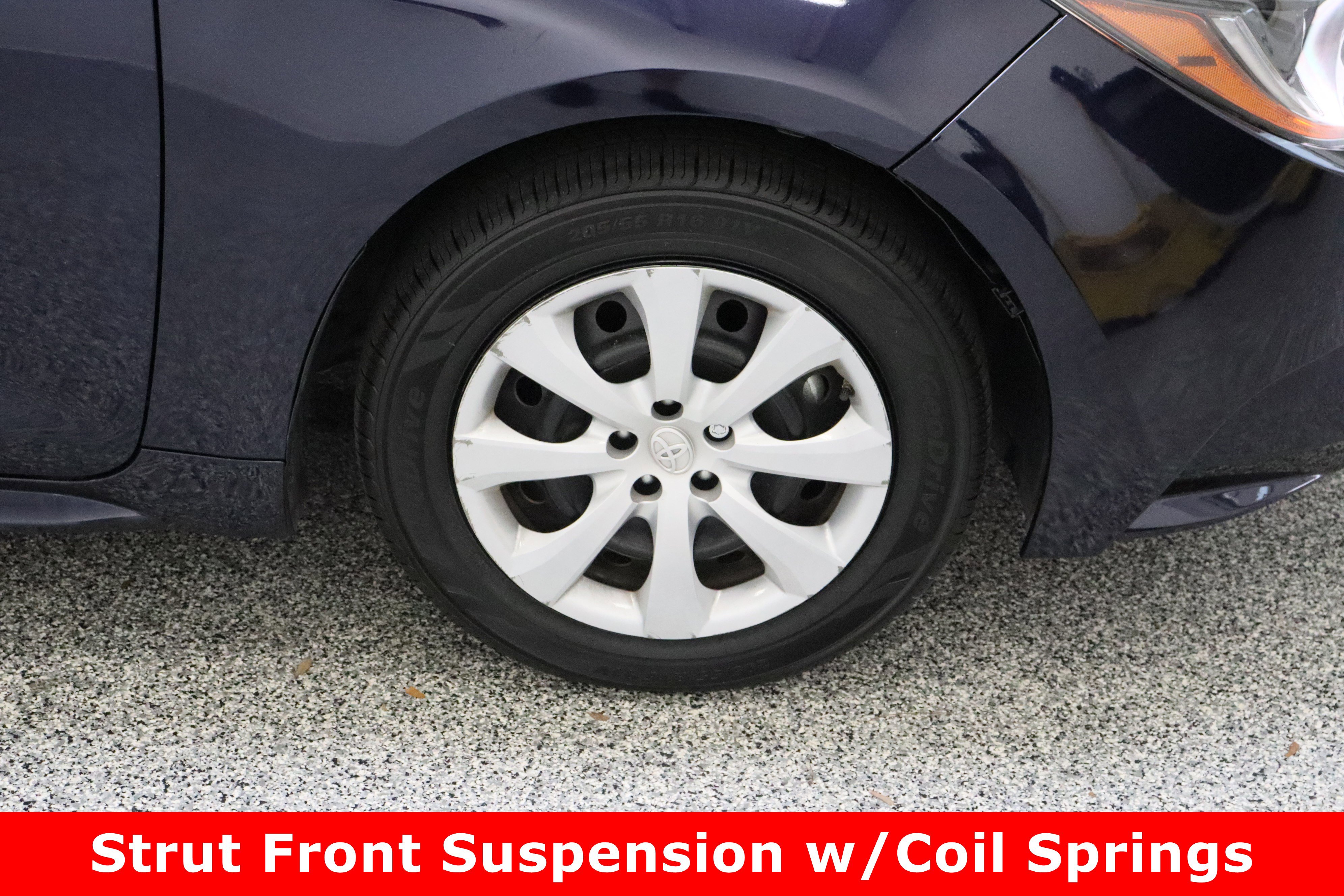 Used 2022 Toyota Corolla LE FWD image 5