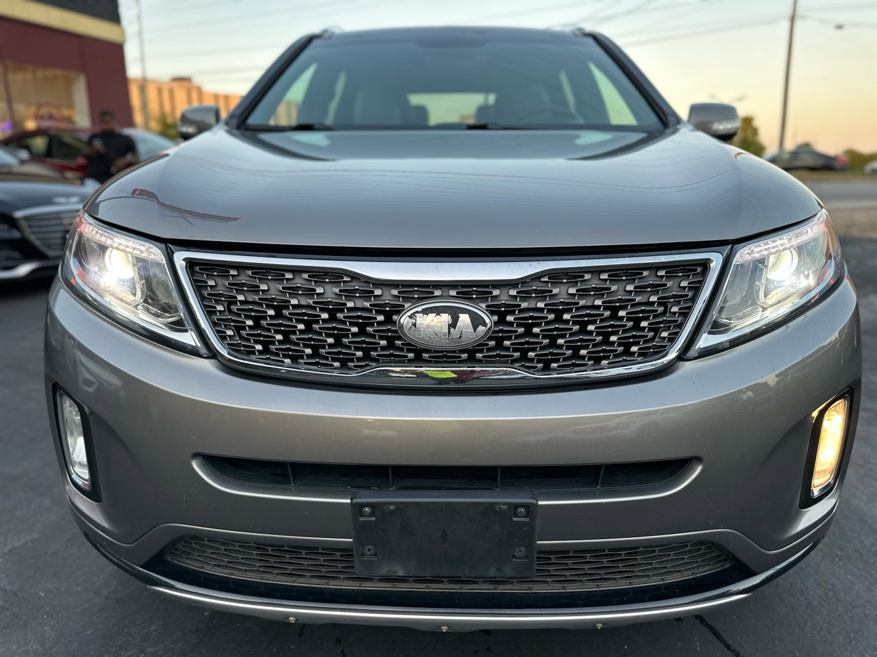 Used 2014 Kia Sorento SX w/ 3rd Row Package image 15