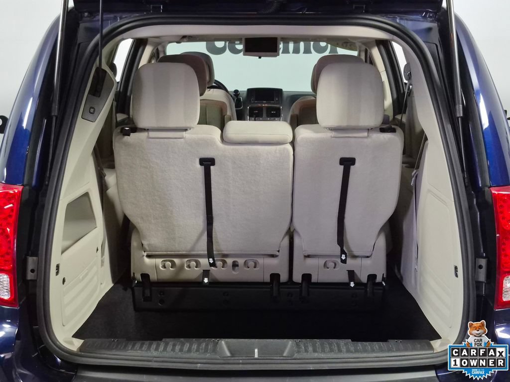 Used 2014 Dodge Grand Caravan SXT FWD image 27