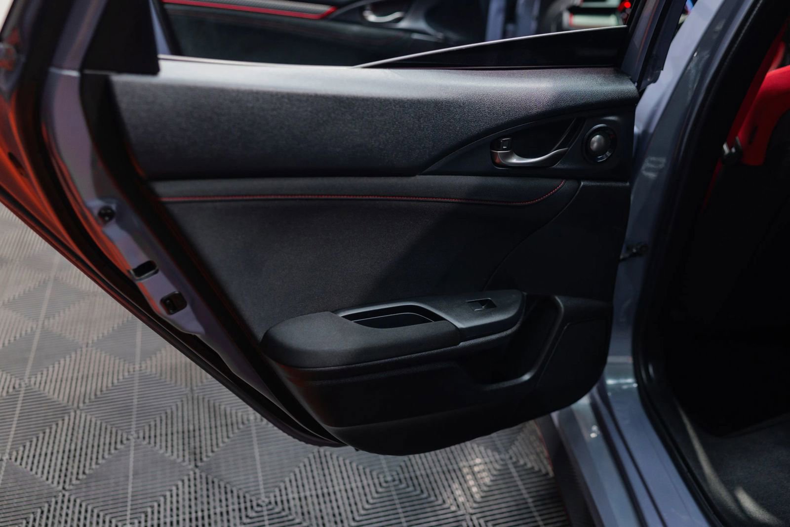 Used 2019 Honda Civic Type R image 35