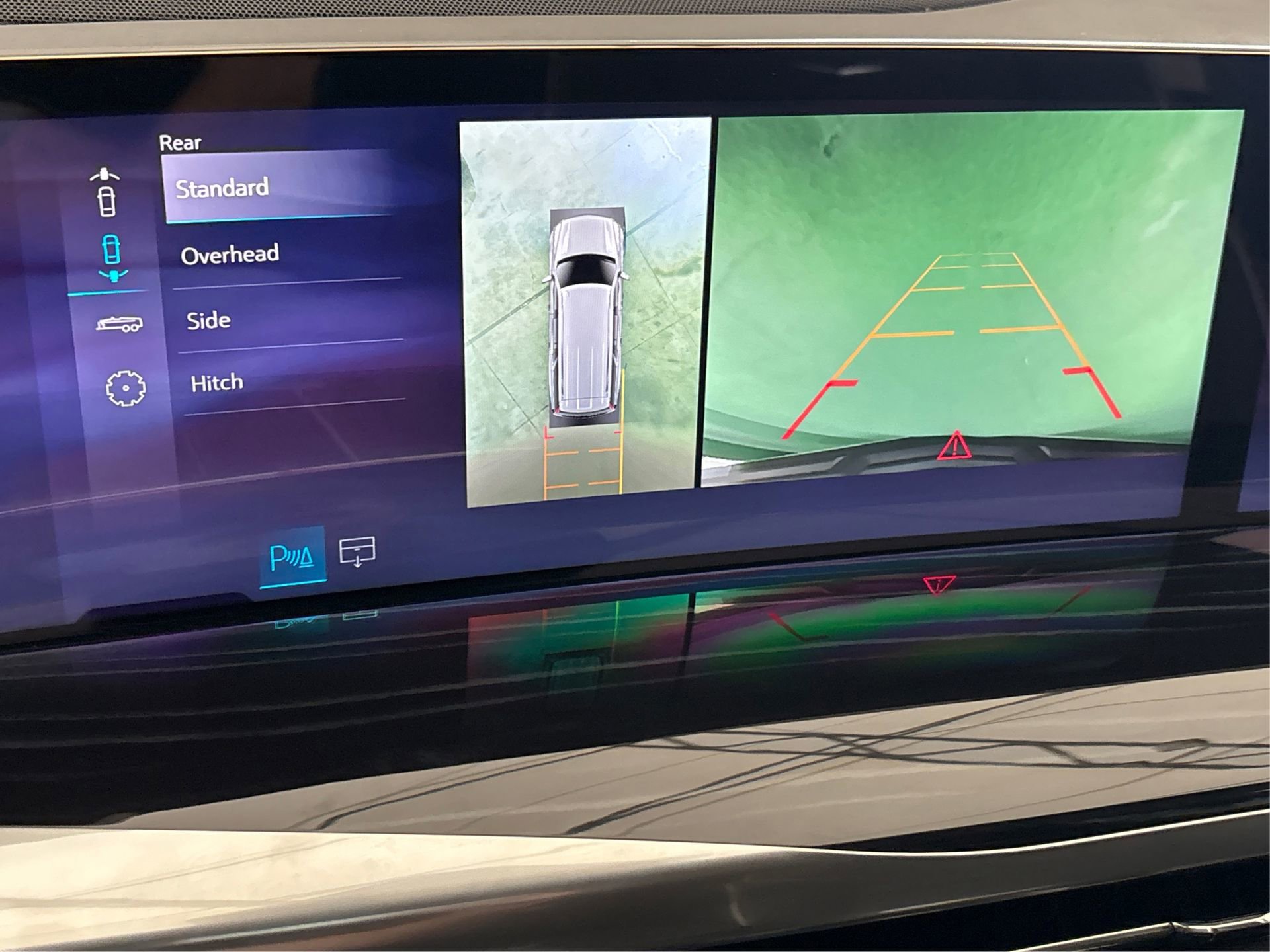 New 2025 Cadillac Escalade ESV Sport w/ LPO, ONYX Package image 25