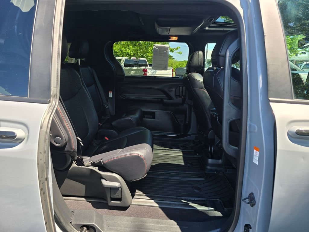Certified 2025 Toyota Sienna XSE w/ XSE Plus Package AWD/4WD image 12