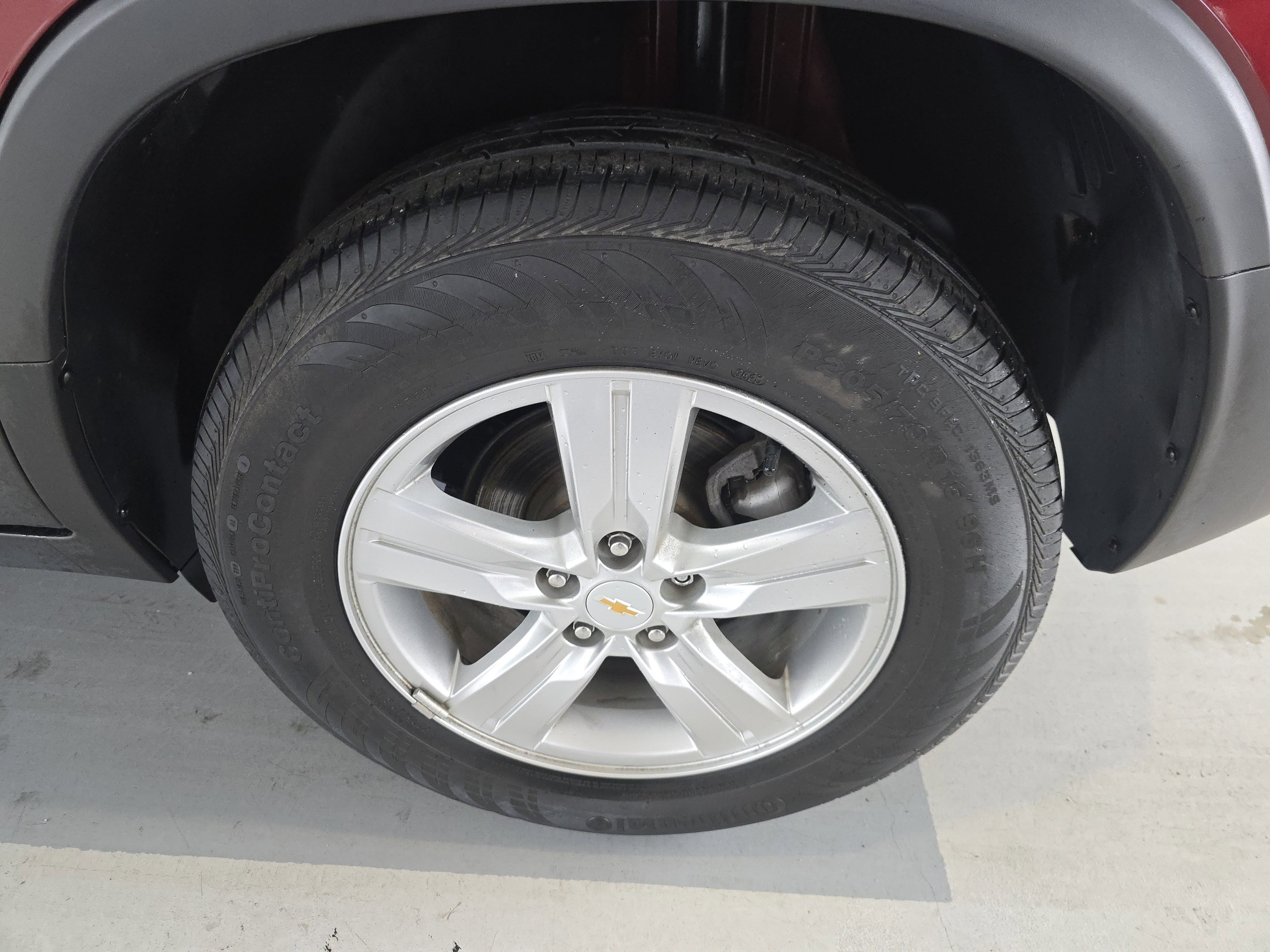 Used 2021 Chevrolet Trax LS w/ Tint and Cruise Package image 9