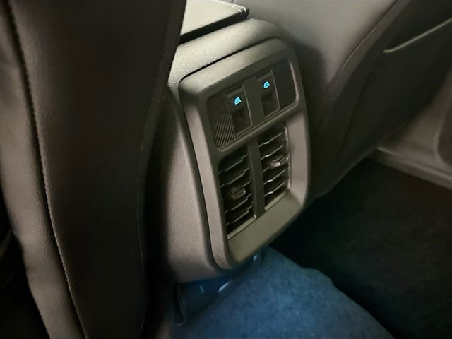 Used 2025 Ford Bronco Outer Banks image 25