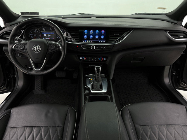 Used 2019 Buick Regal Avenir w/ Driver Confidence Package II FWD image 21