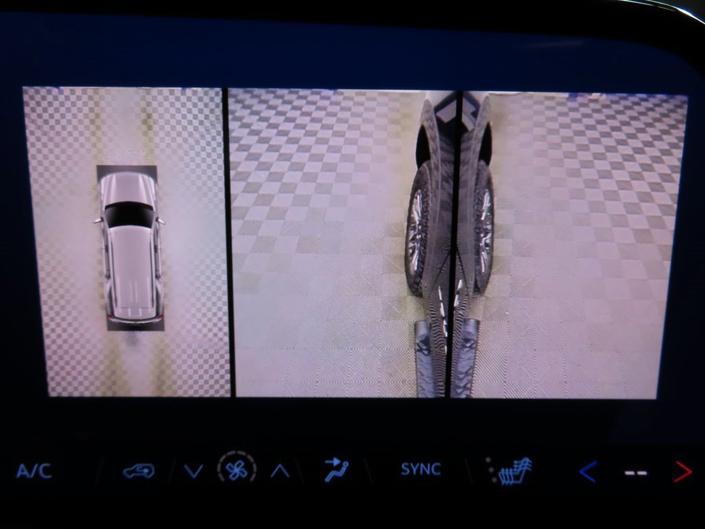 Used 2025 Chevrolet Tahoe Z71 image 18