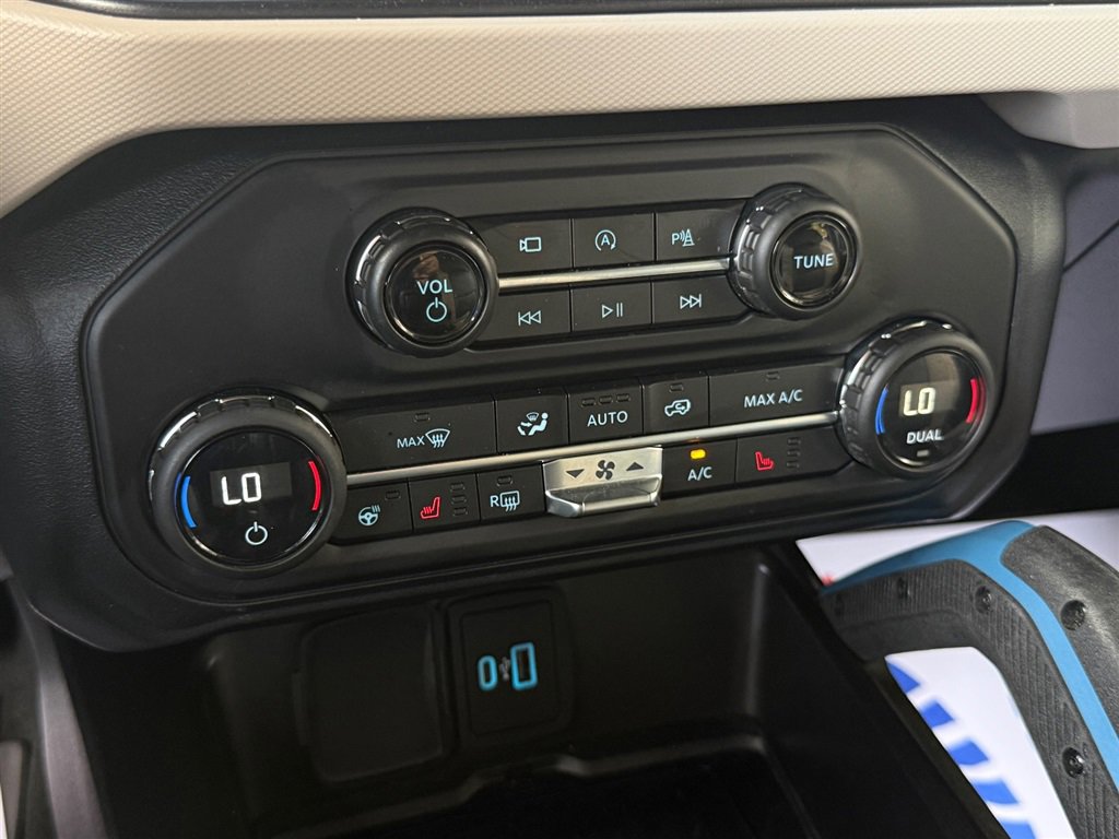 Used 2021 Ford Bronco Wildtrak image 39