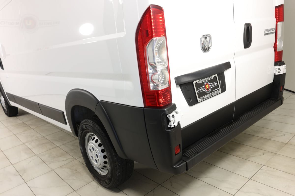 Used 2025 RAM ProMaster 2500 w/ Convenience Group FWD image 39