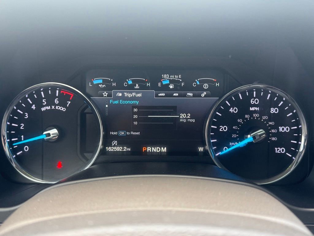 Used 2018 Ford Expedition XLT w/ Equipment Group 202A AWD/4WD image 10
