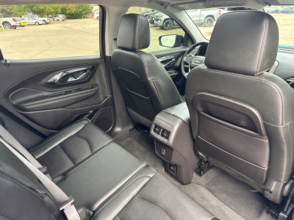 Certified 2024 GMC Terrain AT4 w/ Infotainment Package II AWD/4WD image 27