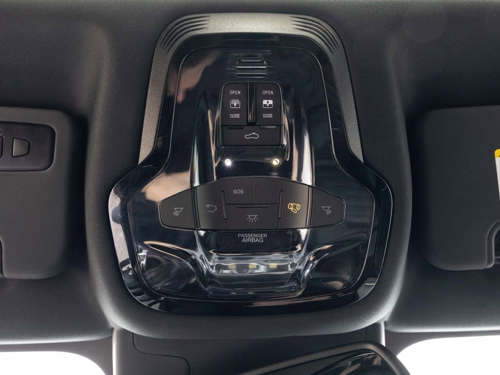 Used 2024 Alfa Romeo Giulia Veloce image 40