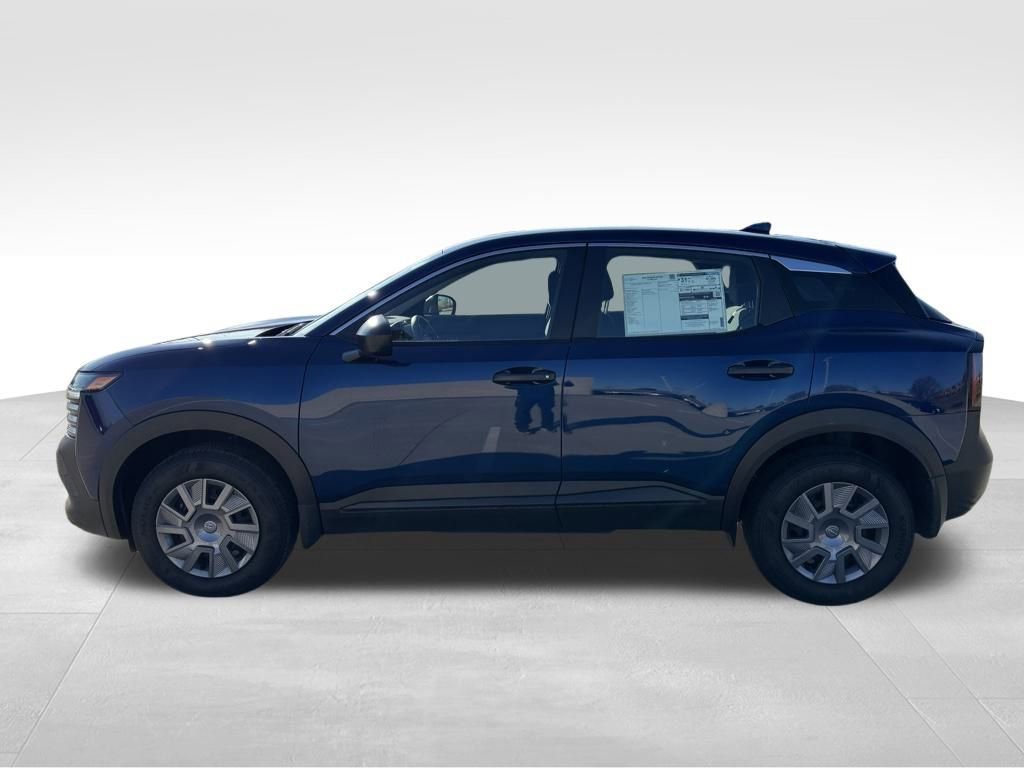 Used 2025 Nissan Kicks S image 5