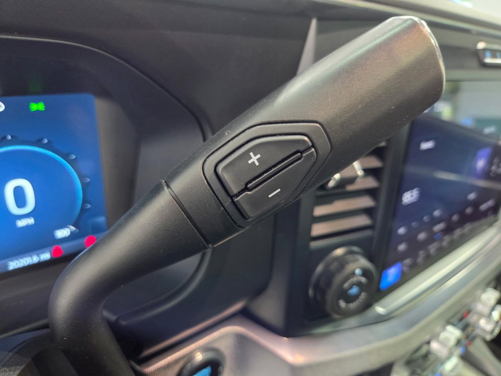 Used 2025 Ford F250 4x4 Crew Cab Super Duty image 37