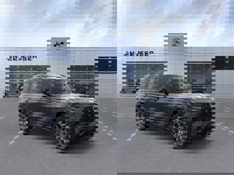 New 2026 Lincoln Aviator AWD w/ Jet Appearance Package image 29