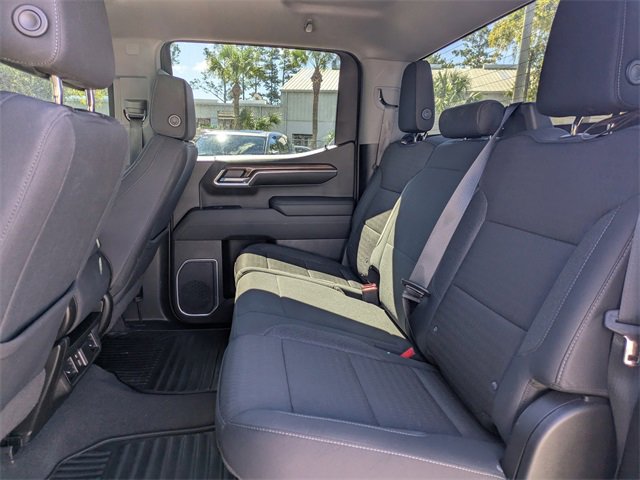 Used 2022 Chevrolet Silverado 1500 LT image 13