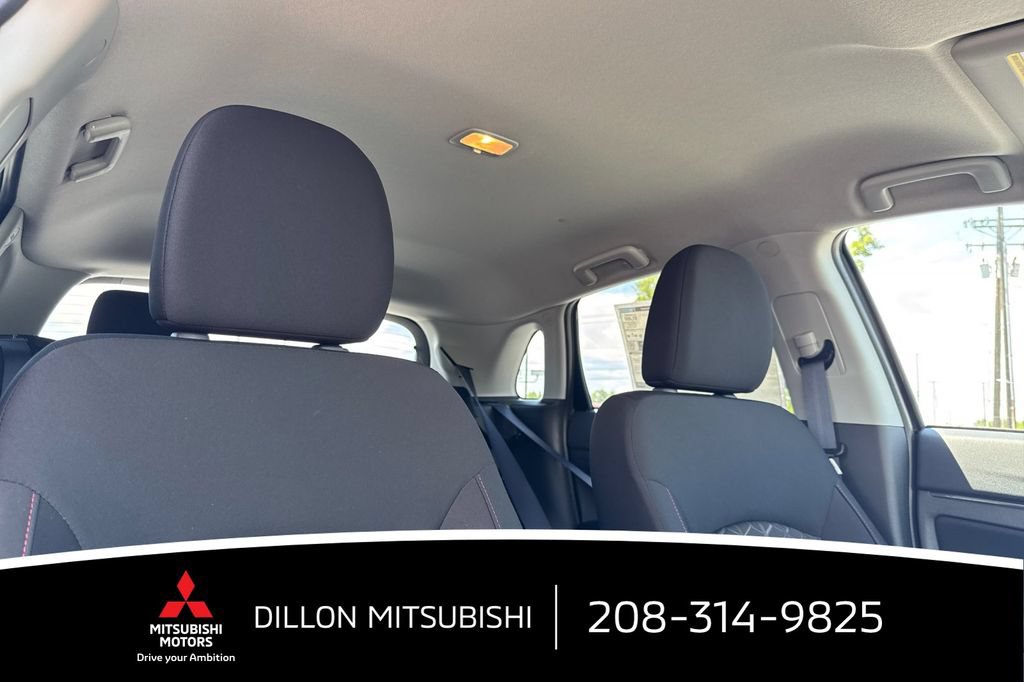 New 2026 Mitsubishi Outlander Sport LE AWD/4WD image 17