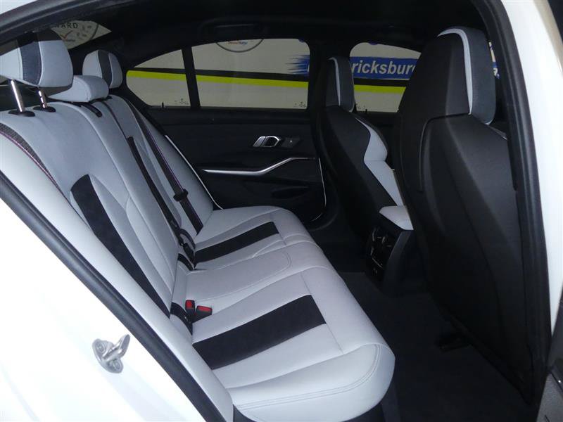 Used 2025 BMW M3 Competition w/ M Driver's Package image 33