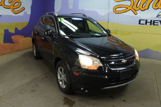 Used 2013 Chevrolet Captiva Sport LT w/ Convenience Package FWD image 2