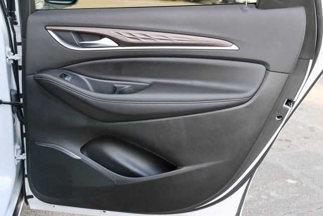 Used 2022 Buick Enclave Avenir w/ Avenir Technology Package image 20