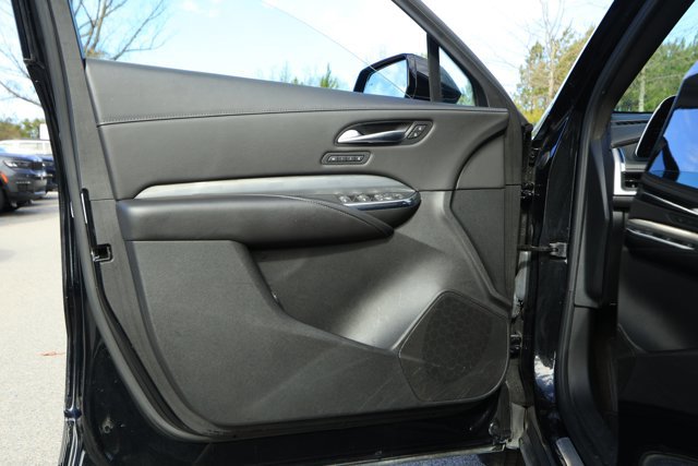 Used 2024 Cadillac XT4 Premium Luxury image 23