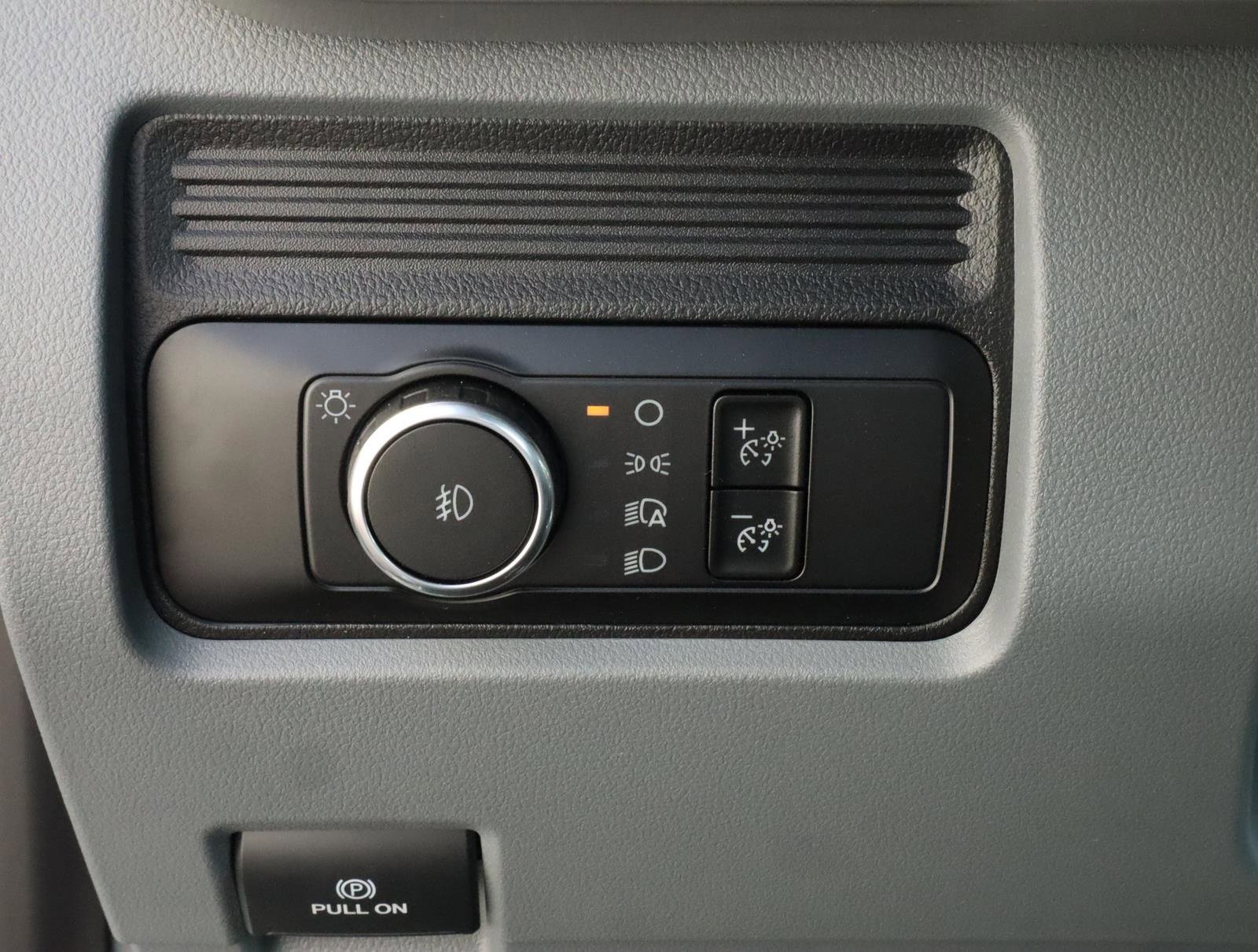 Used 2024 Ford F350 XL w/ XL Chrome Package image 16