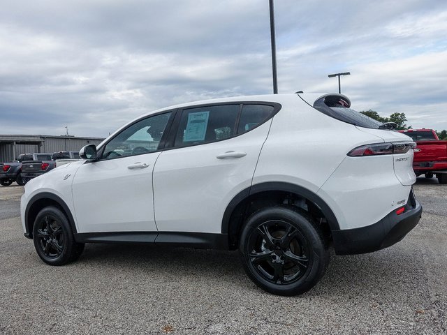 Used 2024 Dodge Hornet GT image 17