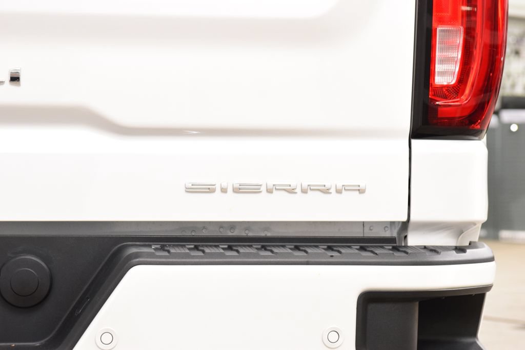 Used 2024 GMC Sierra 1500 Denali w/ Denali Reserve Package AWD/4WD image 23