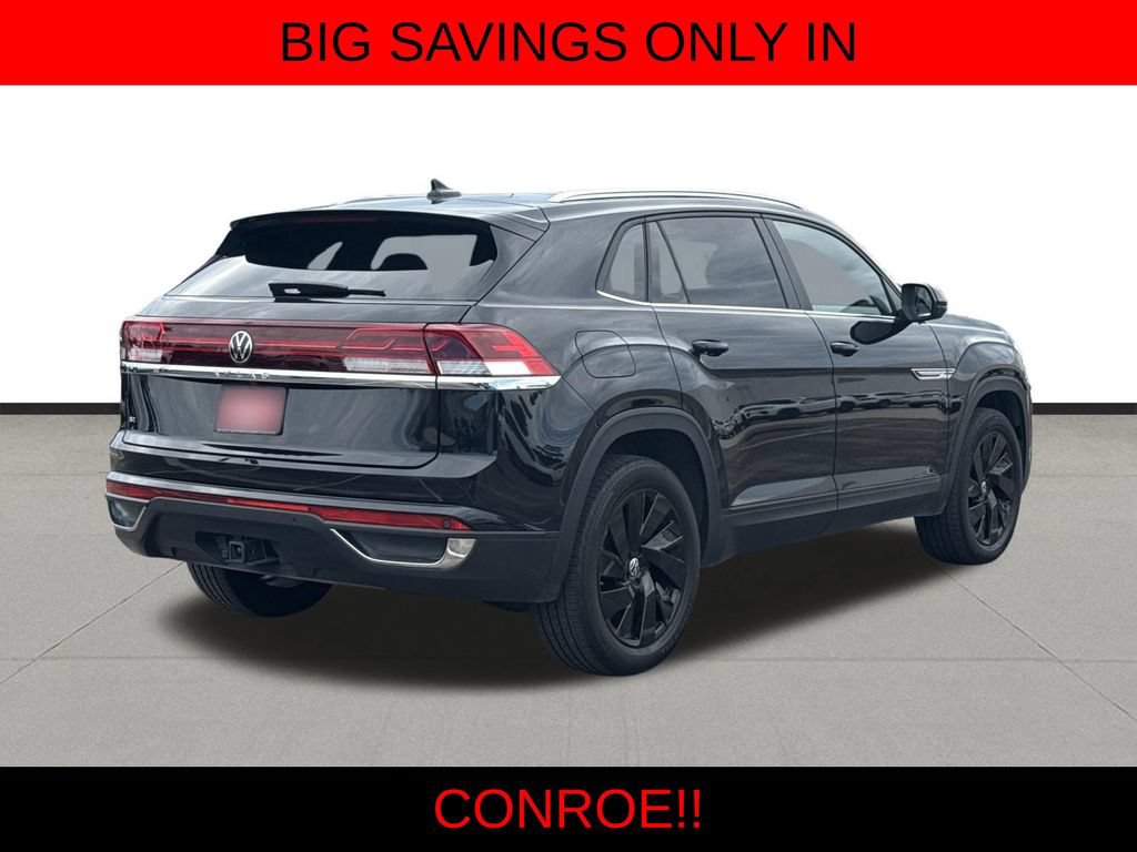 Used 2024 Volkswagen Atlas Cross Sport SE FWD image 5