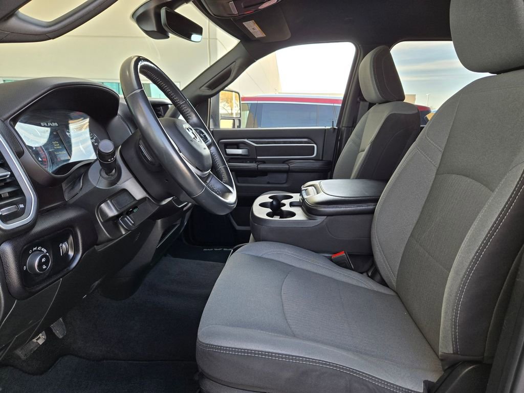 Used 2024 RAM 2500 Big Horn w/ Off Road Package image 9