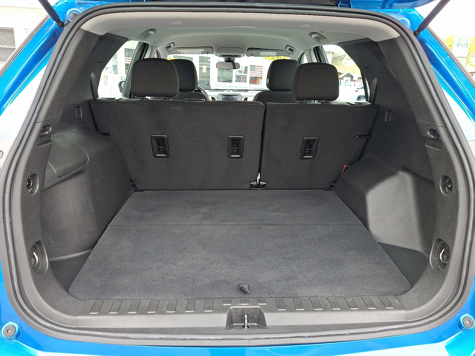 Used 2024 Chevrolet Equinox LS AWD/4WD image 28
