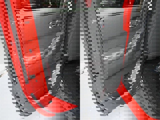 New 2026 Nissan Frontier SV image 32