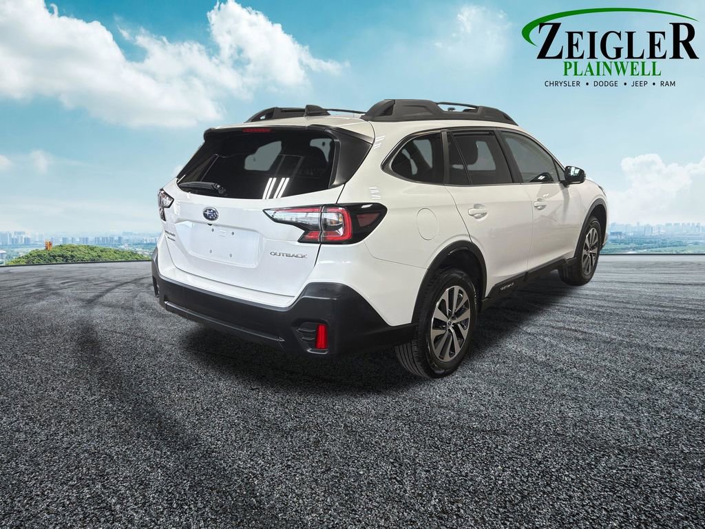 Used 2020 Subaru Outback Premium image 9