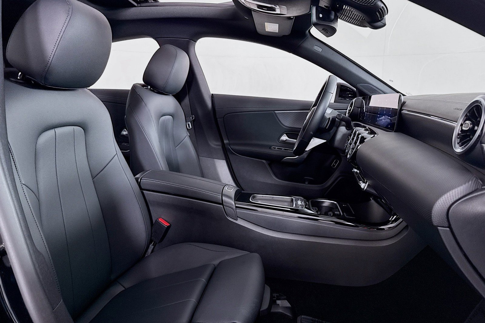 Certified 2026 Mercedes-Benz CLA 250 4MATIC image 7