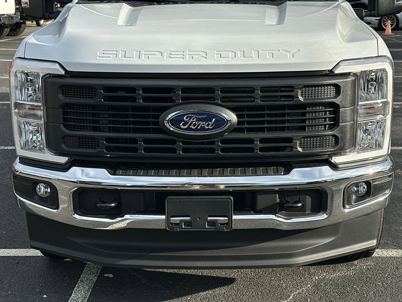 New 2026 Ford F350 XL w/ XL Chrome Package image 40
