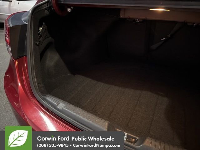 Used 2013 Hyundai Elantra Limited w/ Technology Pkg image 31